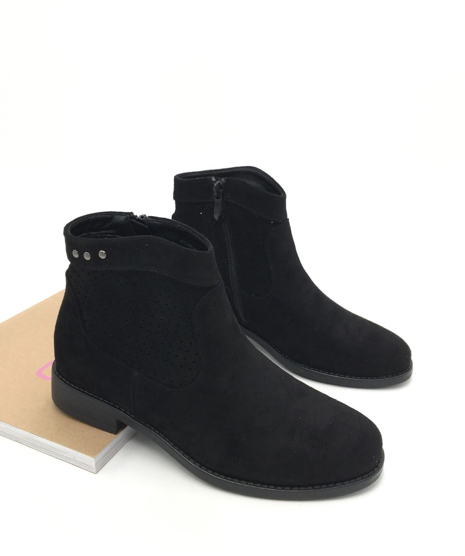 Janny Black Ankle Boots