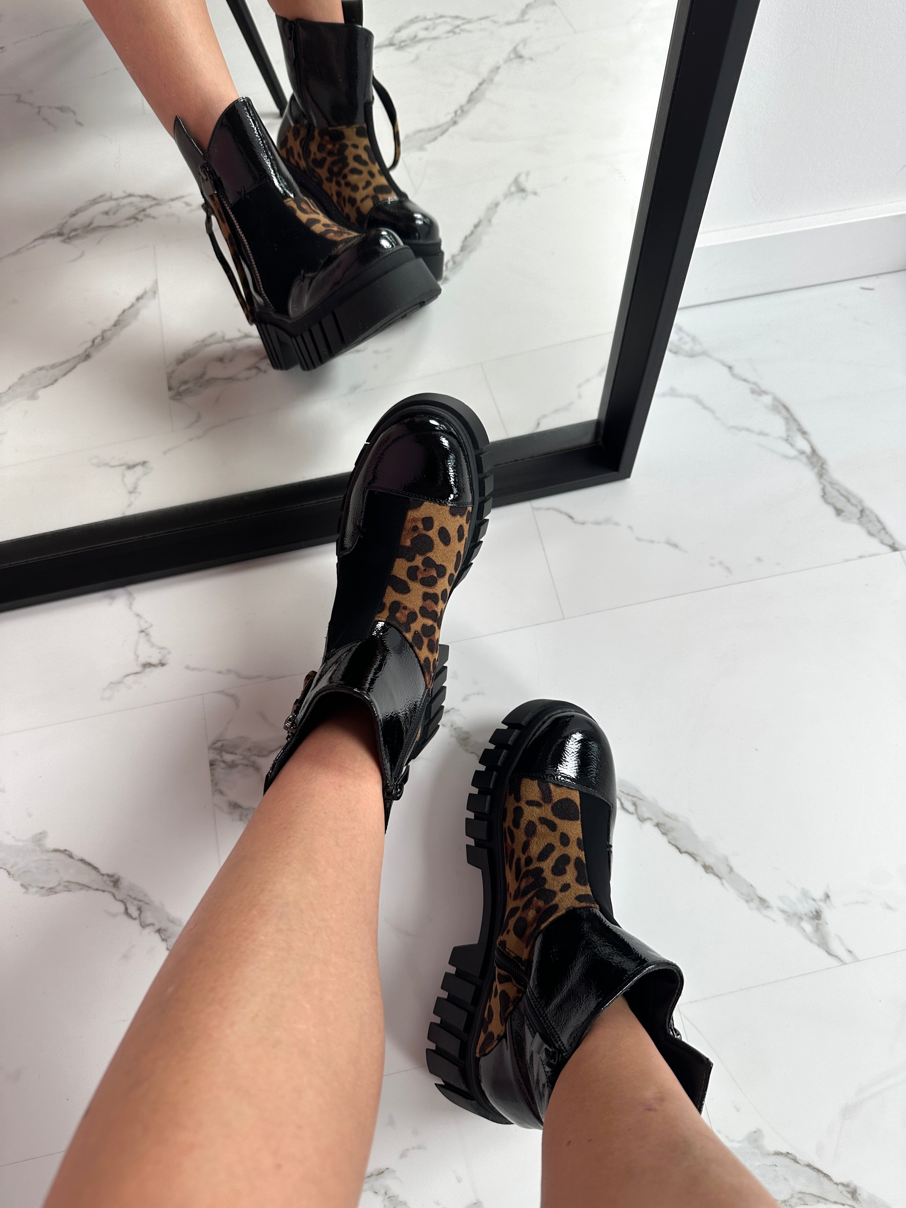 Nel Leo Ankle Boots